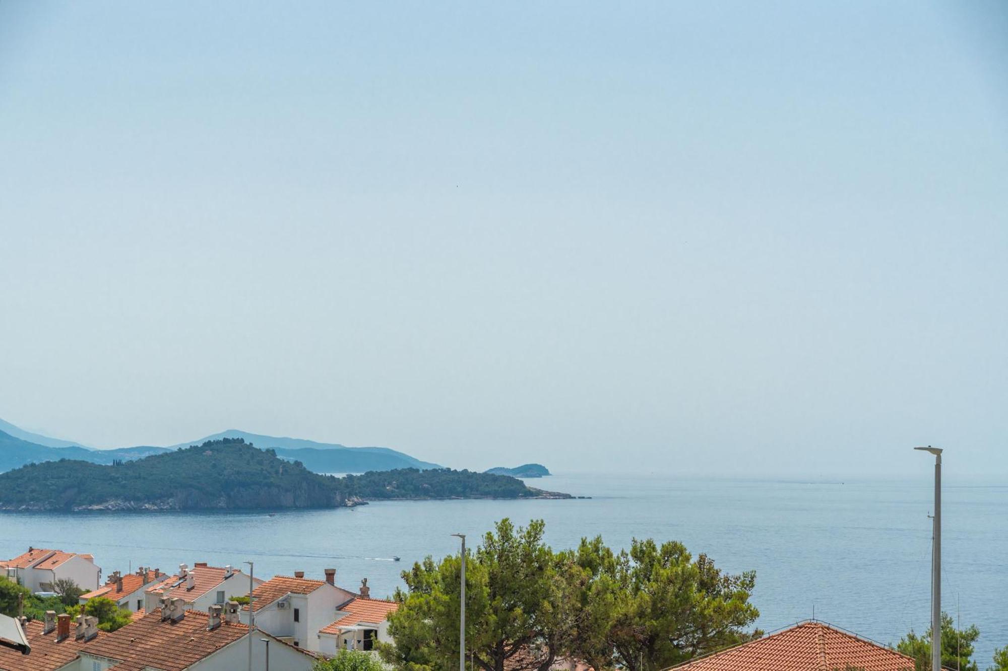 Apartment Apollo In Dubrovnik With Sea View Exterior photo
